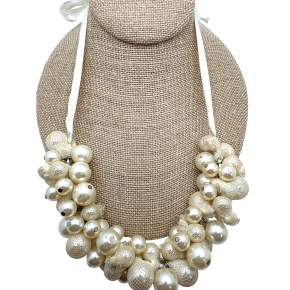 Vintage Style Chunky Pearl Cluster Necklace Adjustable Length Tie Closure - Picture 2 of 7